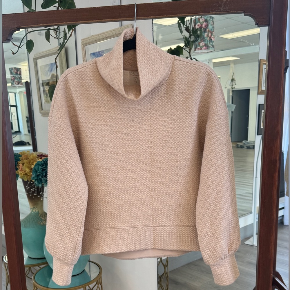 By Calia turtleneck, beautiful beige sweatshirt